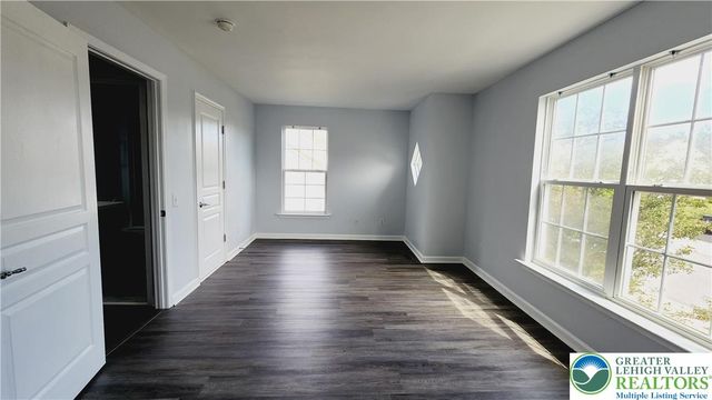 1816 Emerald Drive, South Whitehall Twp, PA 18069