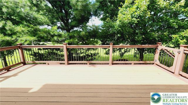 1816 Emerald Drive, South Whitehall Twp, PA 18069