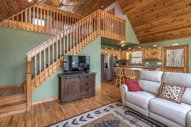 115 New Castle Road, Murphy, NC 28906