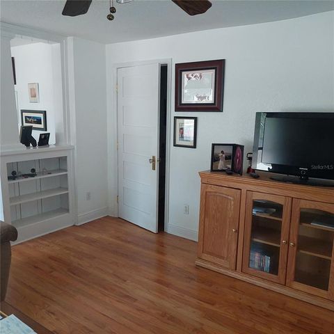 1001 W BAKER STREET, Plant City, FL 33563