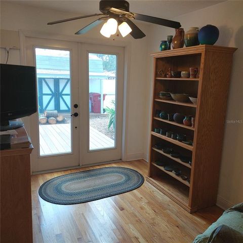 1001 W BAKER STREET, Plant City, FL 33563