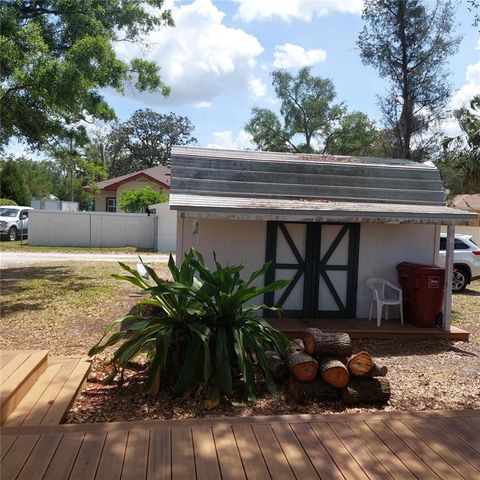 1001 W BAKER STREET, Plant City, FL 33563