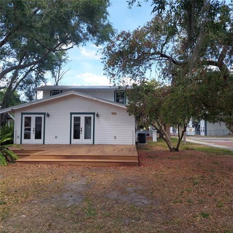 1001 W BAKER STREET, Plant City, FL 33563