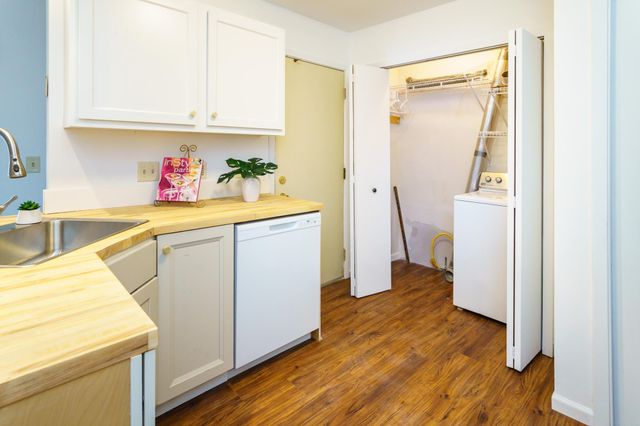 10005 Russell Avenue N 3, Brooklyn Park, MN 55444