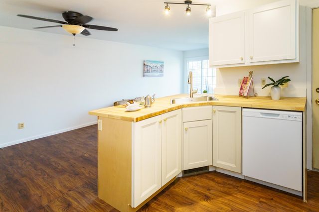 10005 Russell Avenue N 3, Brooklyn Park, MN 55444