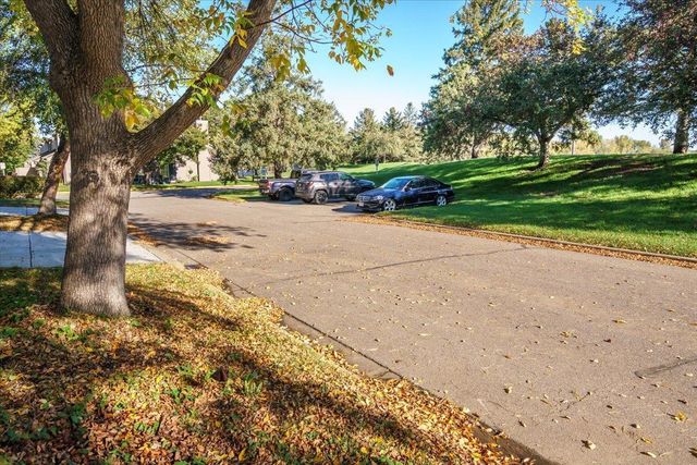 10005 Russell Avenue N 3, Brooklyn Park, MN 55444