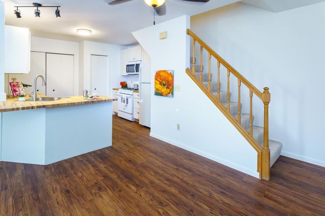 10005 Russell Avenue N 3, Brooklyn Park, MN 55444