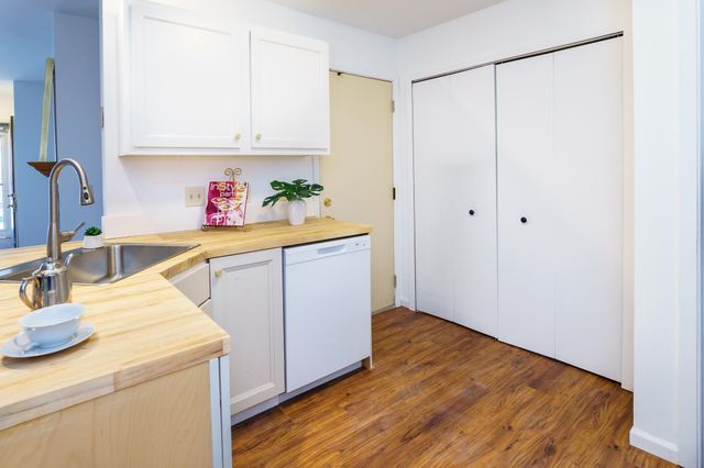 10005 Russell Avenue N 3, Brooklyn Park, MN 55444