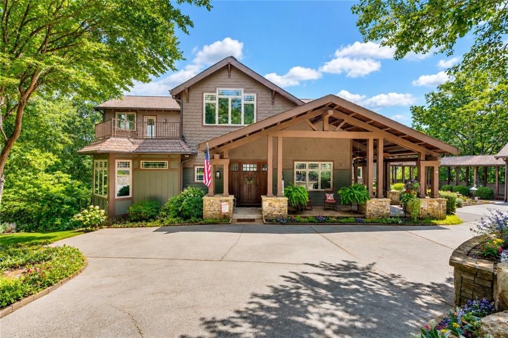 52 Waterside Drive SE, Cartersville, GA 30121