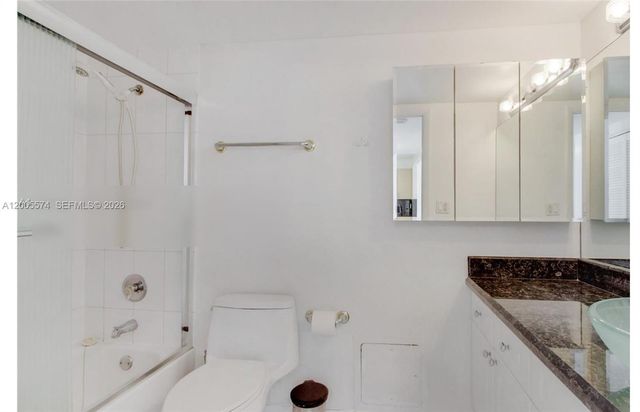 2301 Collins Ave 817, Miami Beach, FL 33139