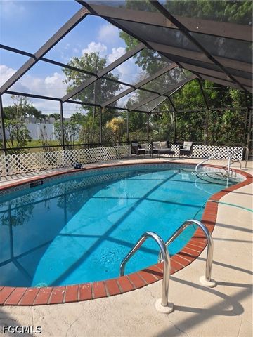 4201 SE CORONADO PKY, Cape Coral, FL 33904
