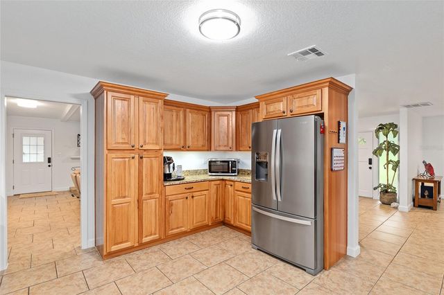 415 SE 22ND AVENUE, Ocala, FL 34471