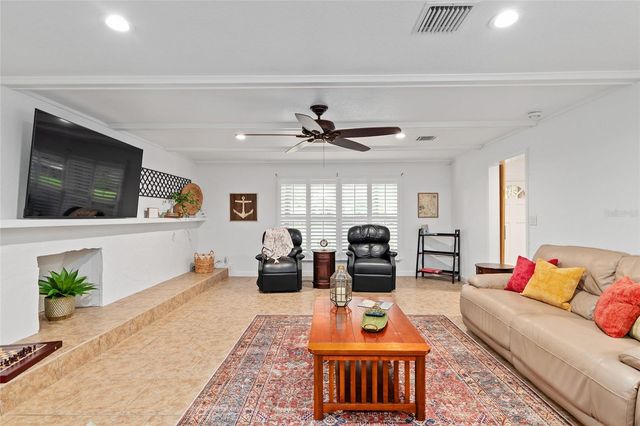 415 SE 22ND AVENUE, Ocala, FL 34471