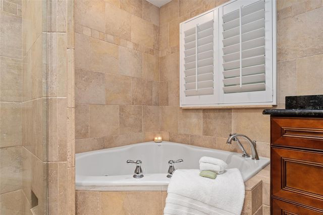 415 SE 22ND AVENUE, Ocala, FL 34471