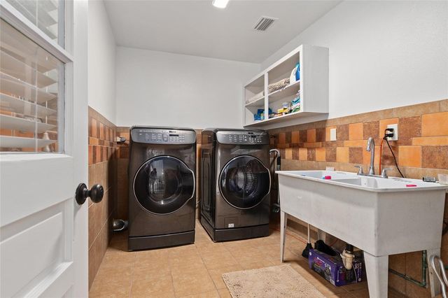 415 SE 22ND AVENUE, Ocala, FL 34471