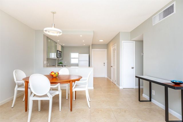 390 N Federal Highway 301, Deerfield Beach, FL 33441