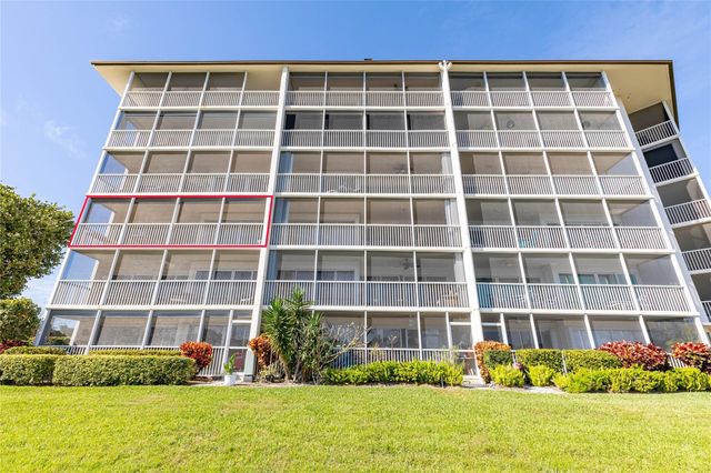 390 N Federal Highway 301, Deerfield Beach, FL 33441