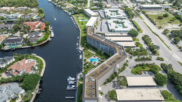 390 N Federal Highway 301, Deerfield Beach, FL 33441