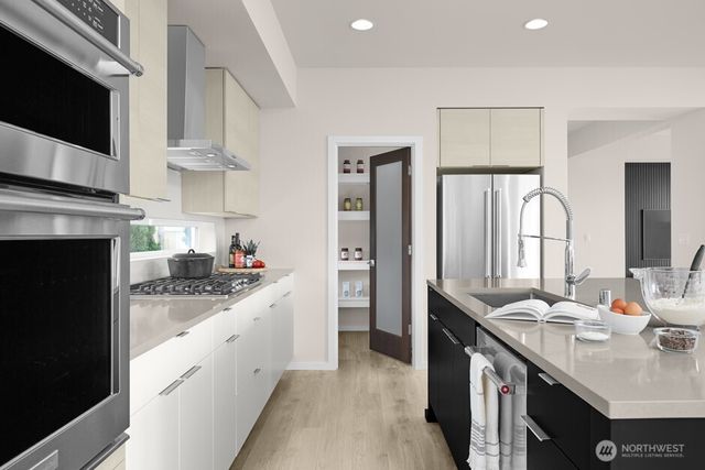 11807 SE 242nd Place, Kent, WA 98030