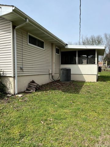 25 Su Lane, Mountain Home, AR 72653