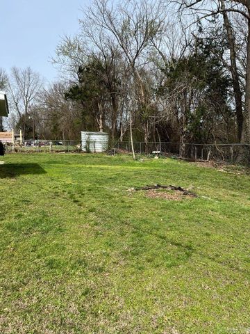 25 Su Lane, Mountain Home, AR 72653