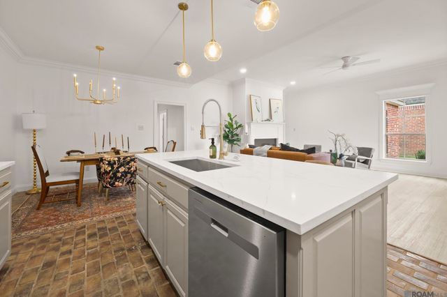 41073 Garden Ct, Gonzales, LA 70737