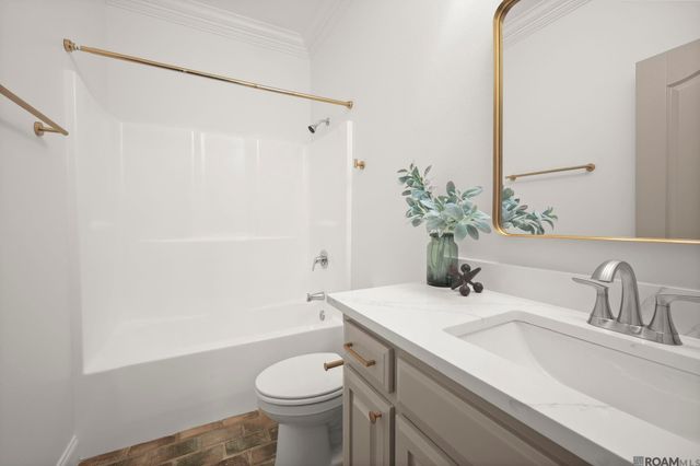 41073 Garden Ct, Gonzales, LA 70737