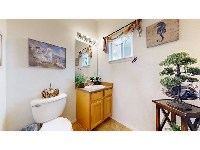 7586 Triangle Dr, Fort Collins, CO 80525
