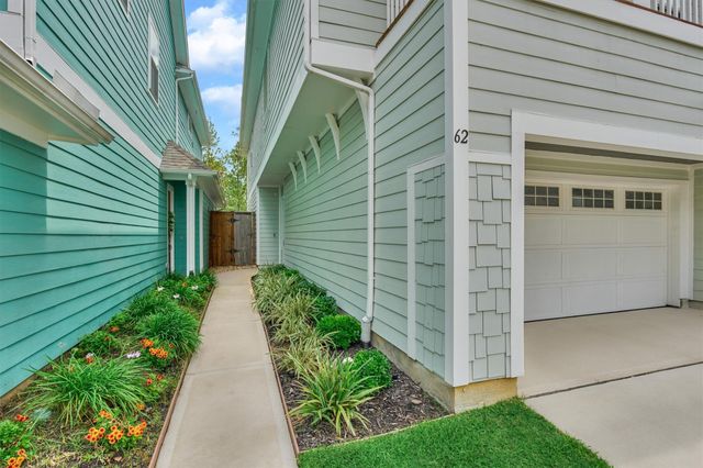 62 Dobbs View Lane, Spring, TX 77389