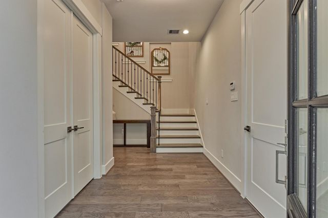 62 Dobbs View Lane, Spring, TX 77389