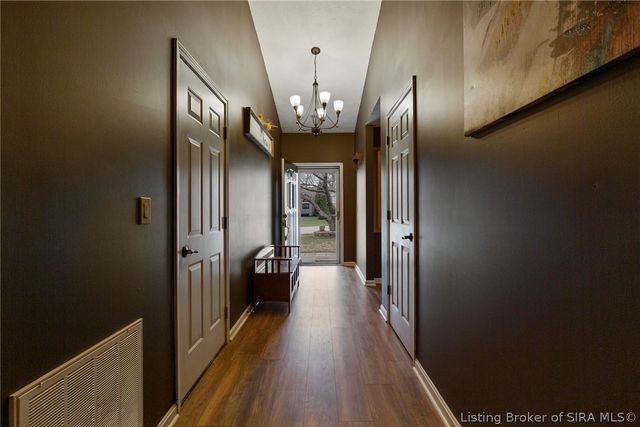 3616 Alyn Court, Jeffersonville, IN 47130