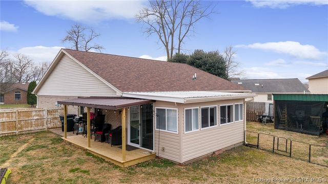 3616 Alyn Court, Jeffersonville, IN 47130