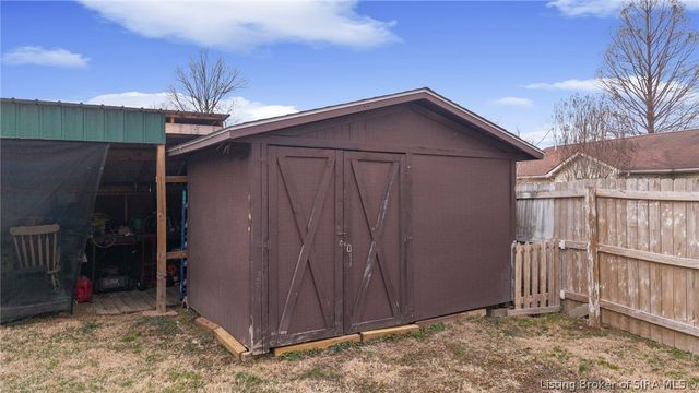 3616 Alyn Court, Jeffersonville, IN 47130