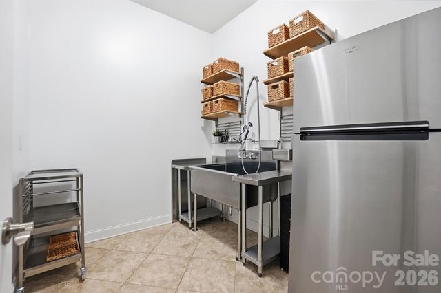 10018 Dressage Lane, Midland, NC 28107