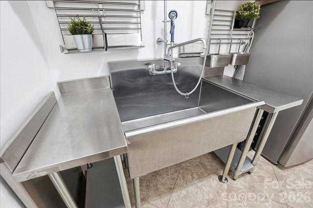 10018 Dressage Lane, Midland, NC 28107