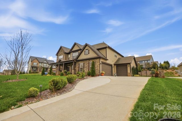 10018 Dressage Lane, Midland, NC 28107