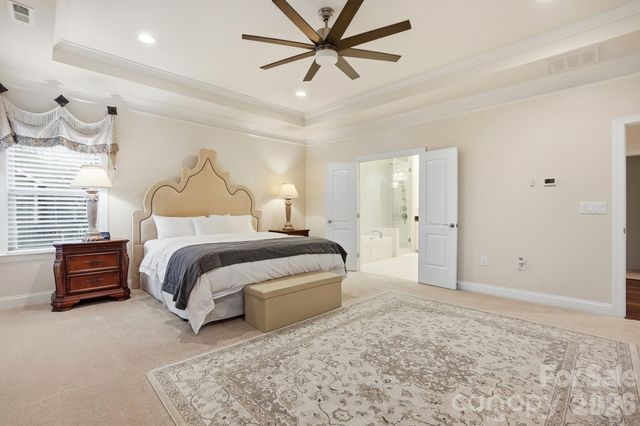 10018 Dressage Lane, Midland, NC 28107