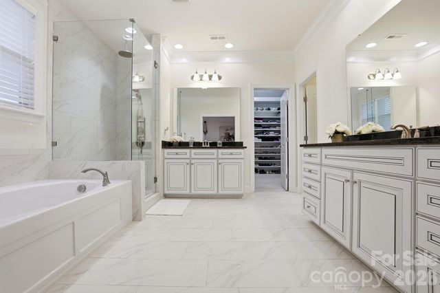 10018 Dressage Lane, Midland, NC 28107