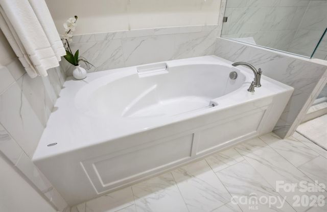 10018 Dressage Lane, Midland, NC 28107