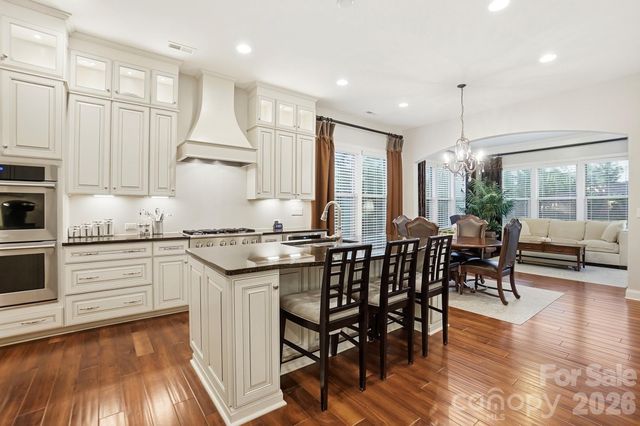 10018 Dressage Lane, Midland, NC 28107