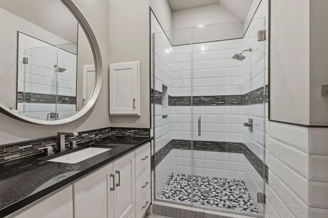 4711 Miramont Circle, Bryan, TX 77802