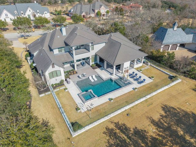 4711 Miramont Circle, Bryan, TX 77802