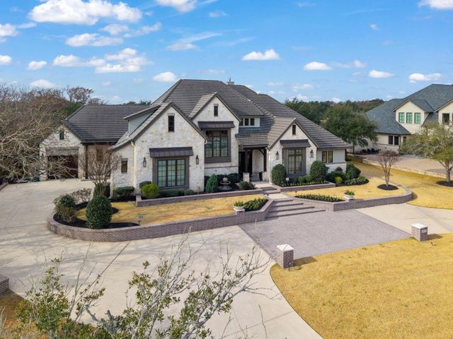 4711 Miramont Circle, Bryan, TX 77802