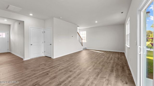 1404 Green Ridge Drive, Winterville, NC 28590