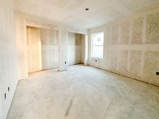 1304 Red Rock Road, Hewitt, TX 76643