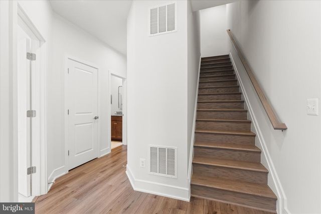 23080 SOARING HEIGHTS TER, Ashburn, VA 20148