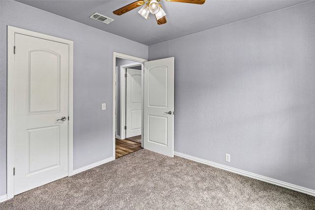 203 S Lancaster Street, Granbury, TX 76048