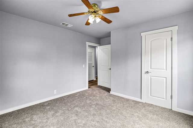 203 S Lancaster Street, Granbury, TX 76048