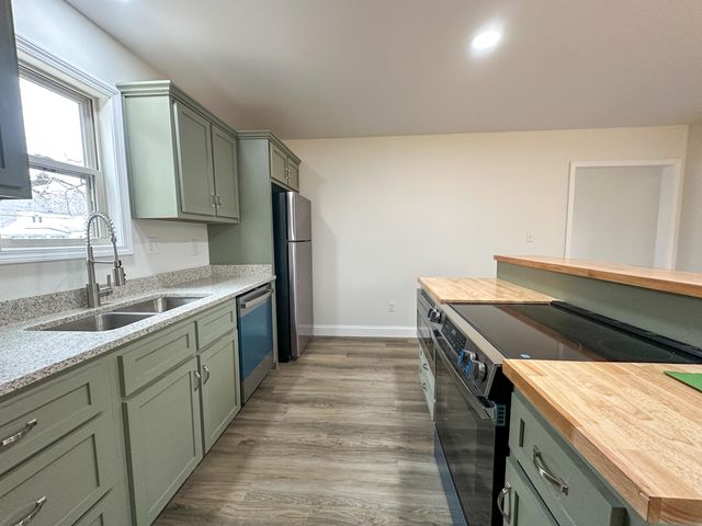 220 Newcomb Avenue, Mt Vernon, KY 40456