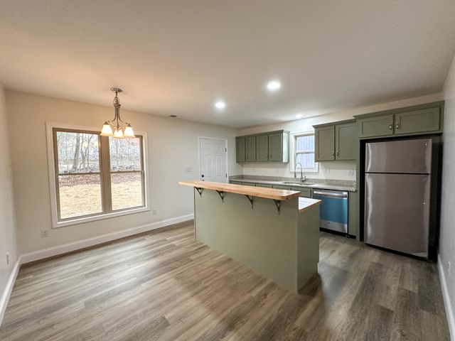 220 Newcomb Avenue, Mt Vernon, KY 40456